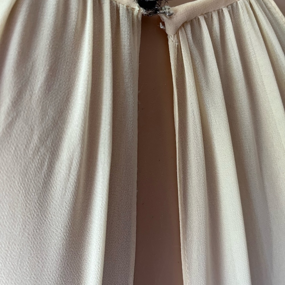 Beautiful Kennedy Blue gown 12 Tall - Picture 10 of 15